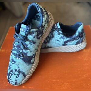 NOBULL light teal tye dye Ripstop Runners W 12.5 M 11